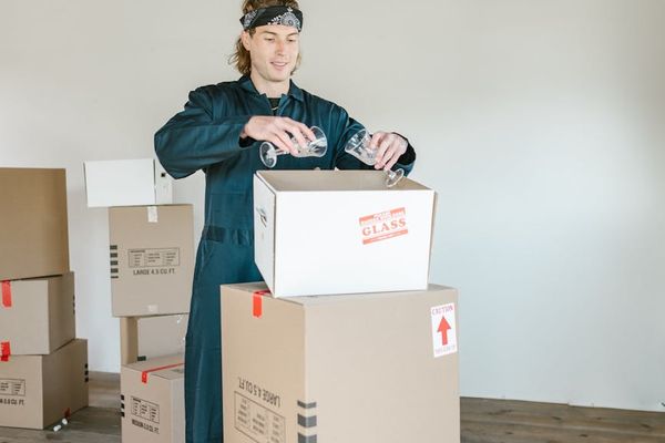 Comparison chart of delivery services in Kazakhstan