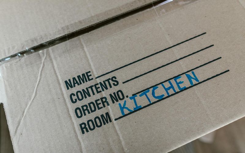 Featured delivery article with packaging tips